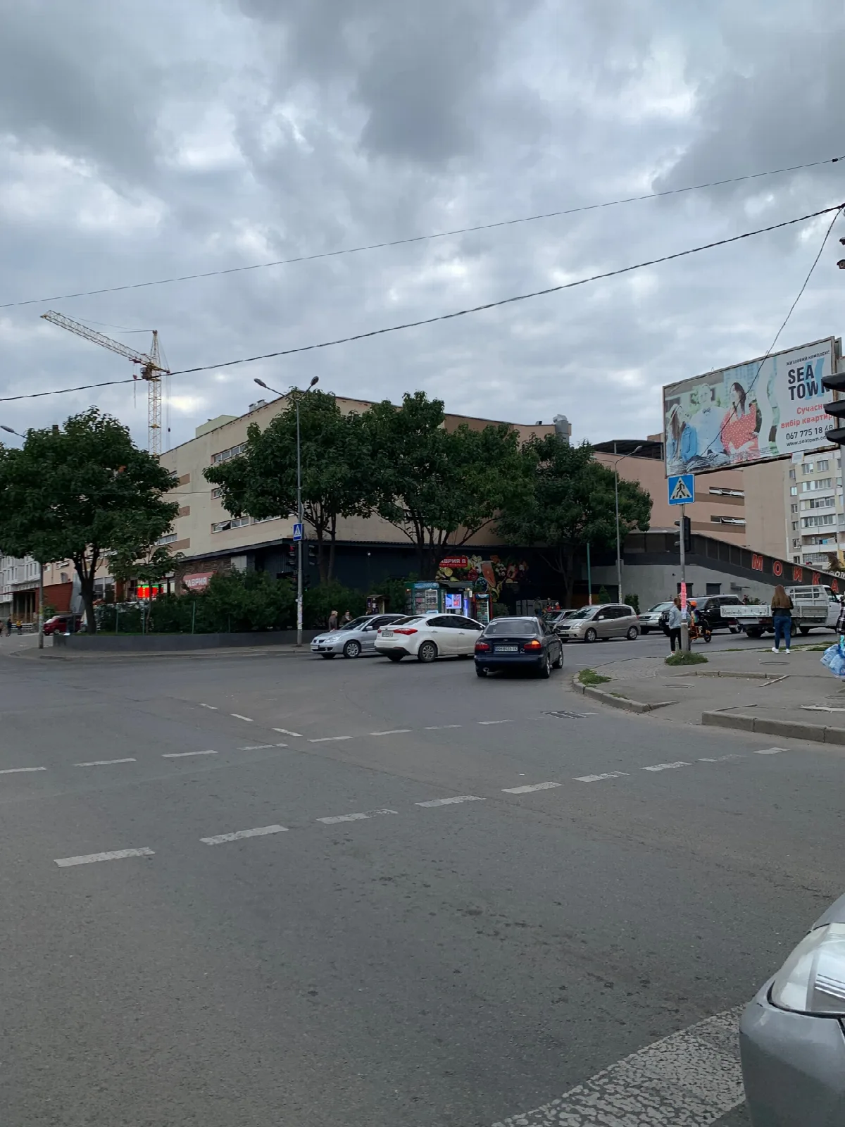 Комерційна, 903 м², Котовського