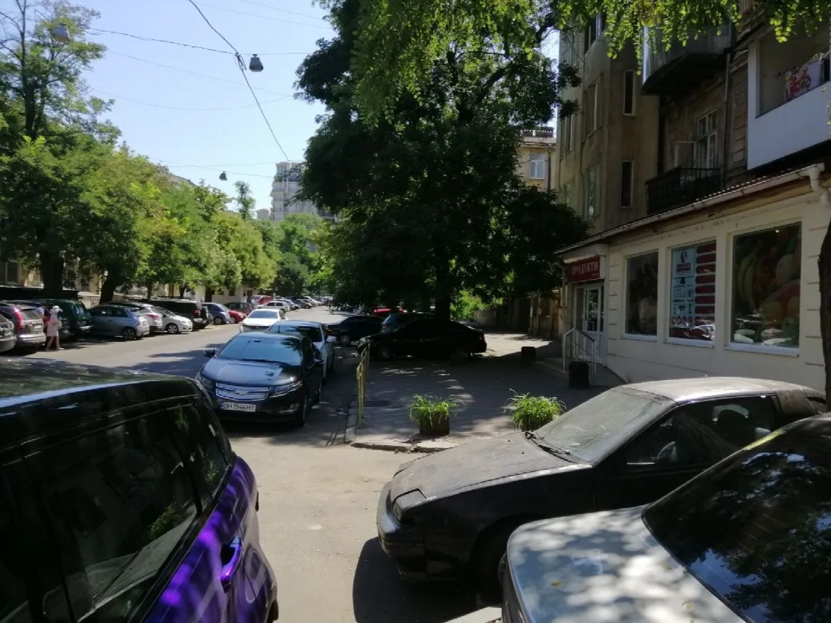 Коммерция, 100 м², Центр