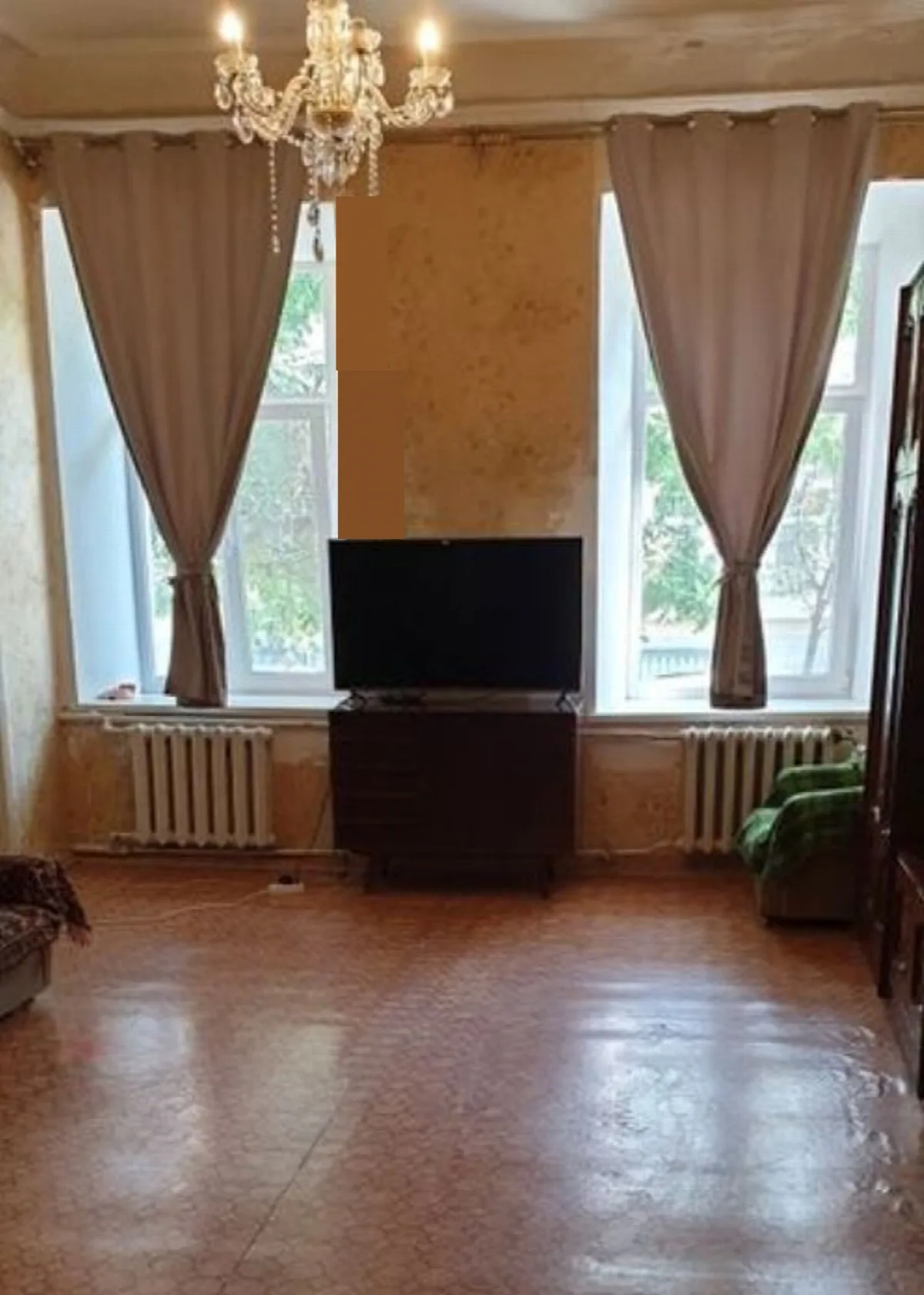 4-кімнатна квартира, 101 м², Центр