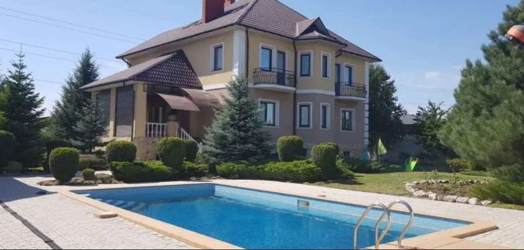 5-кімнатний будинок, 300 м², Фонтанка