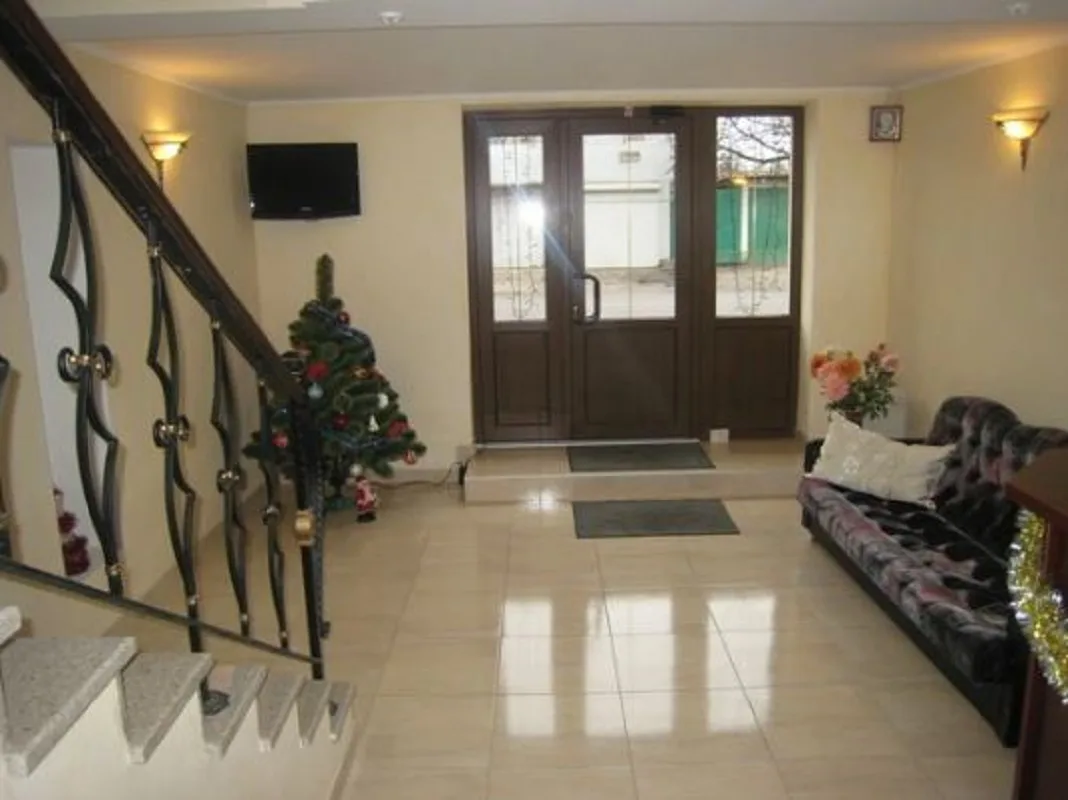10-комнатный дом, 625 м², Таирова