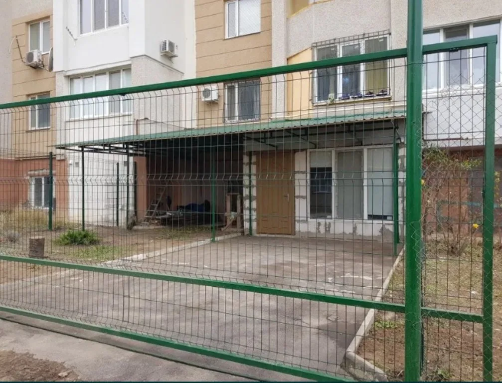 3-кімнатна квартира, 95 м², Червоний хутір