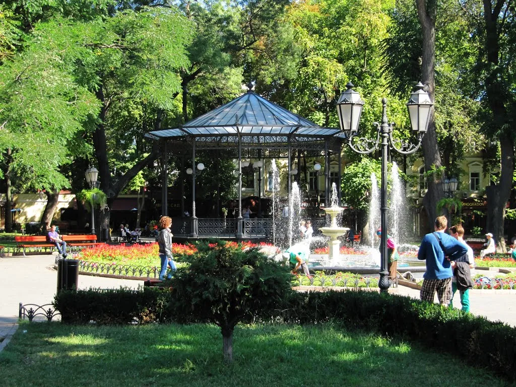Коммерция, 1 640 м², Центр