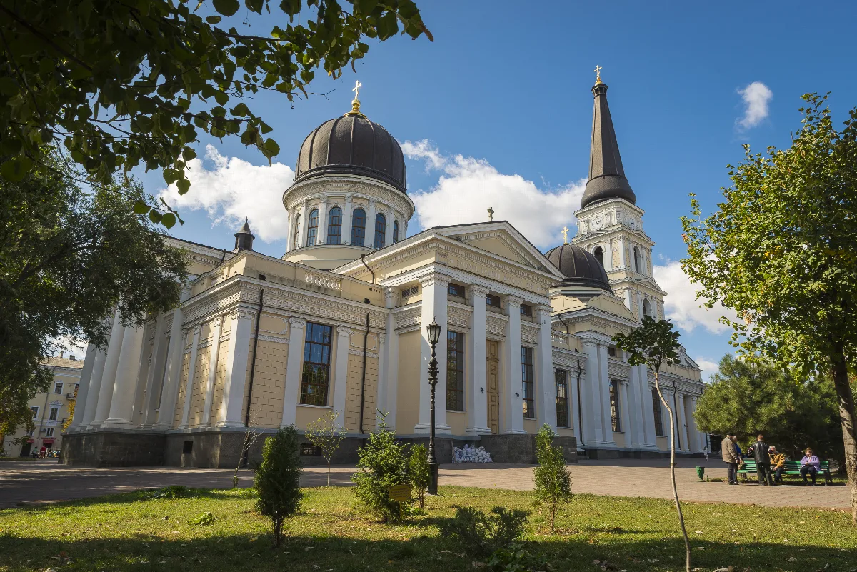 10-комнатный дом, 1 640 м², Центр