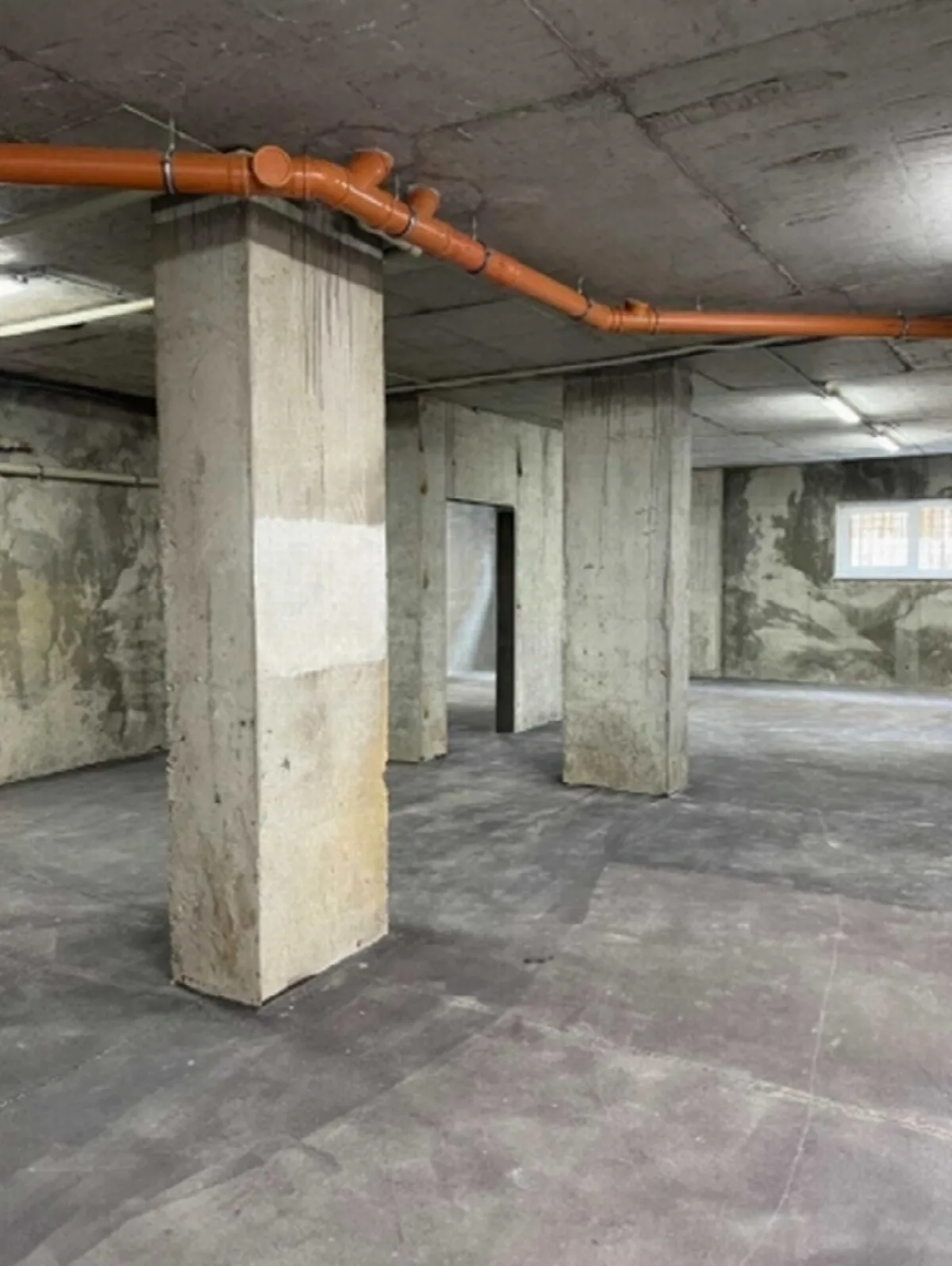 Commercial, 167 m², Fontan