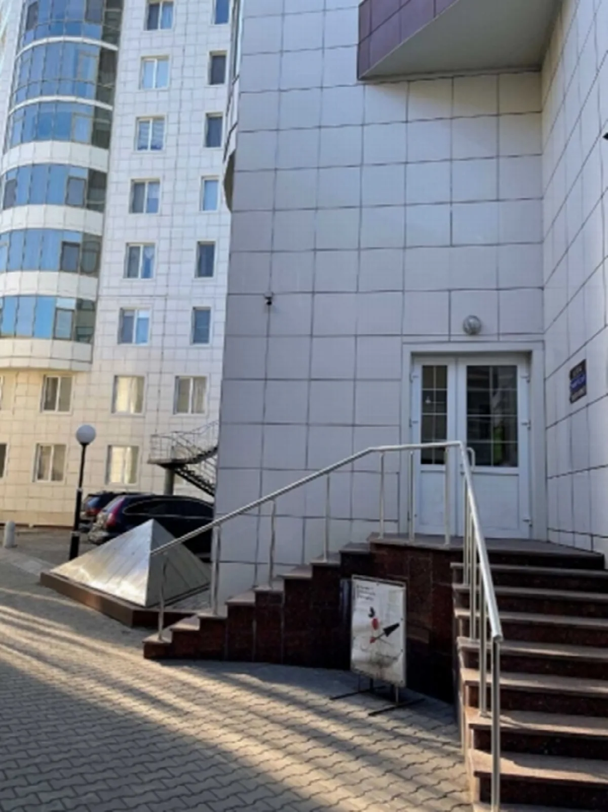 Комерційна, 60 м², Гранд Парк, Фонтан