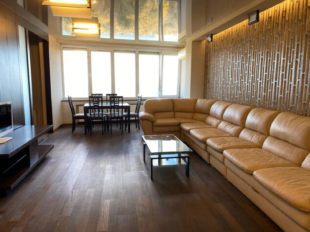 4-комнатная квартира, 170 м², Шевченко-Французский
