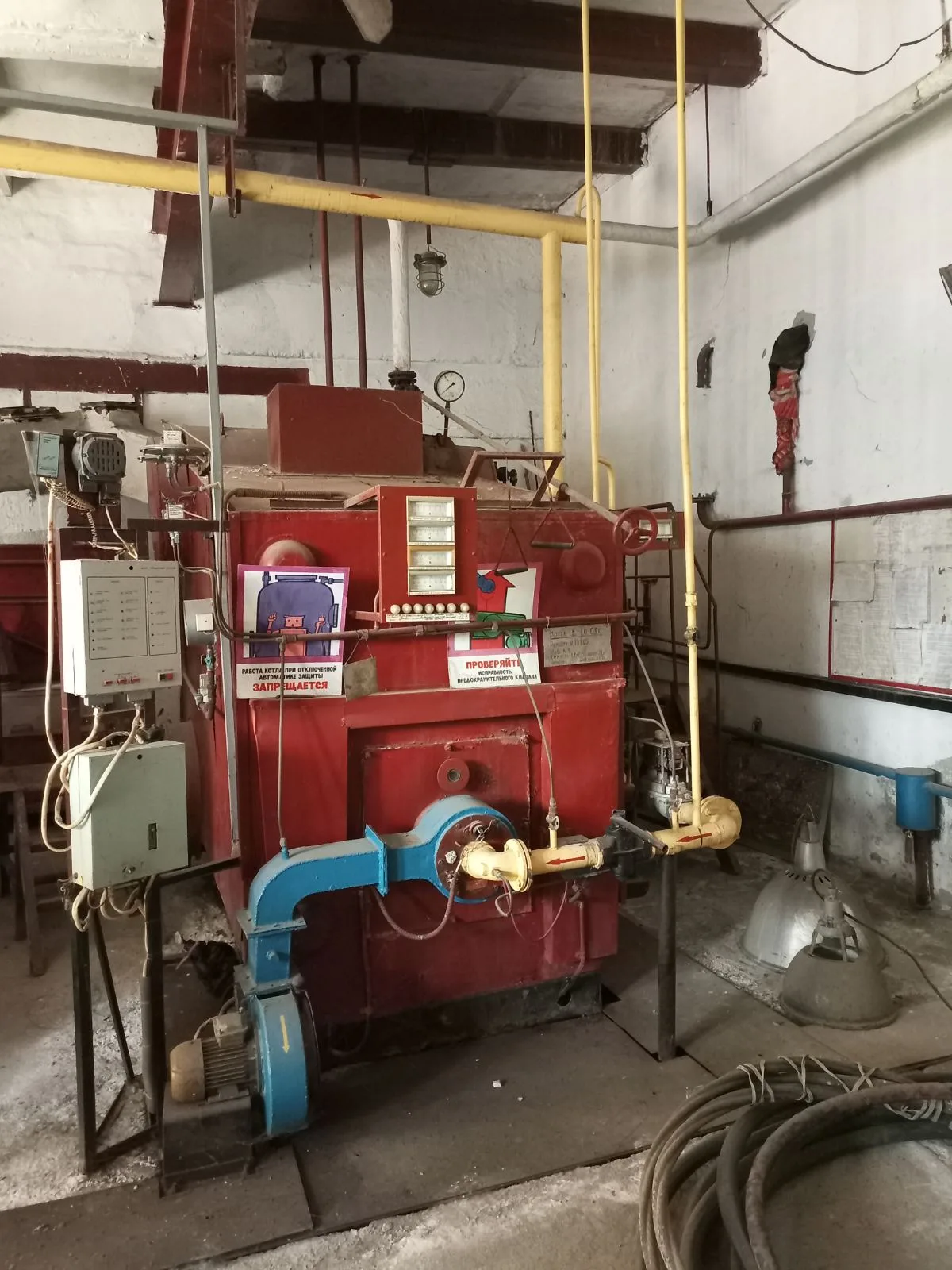 Комерційна, 3 000 м², Авангард