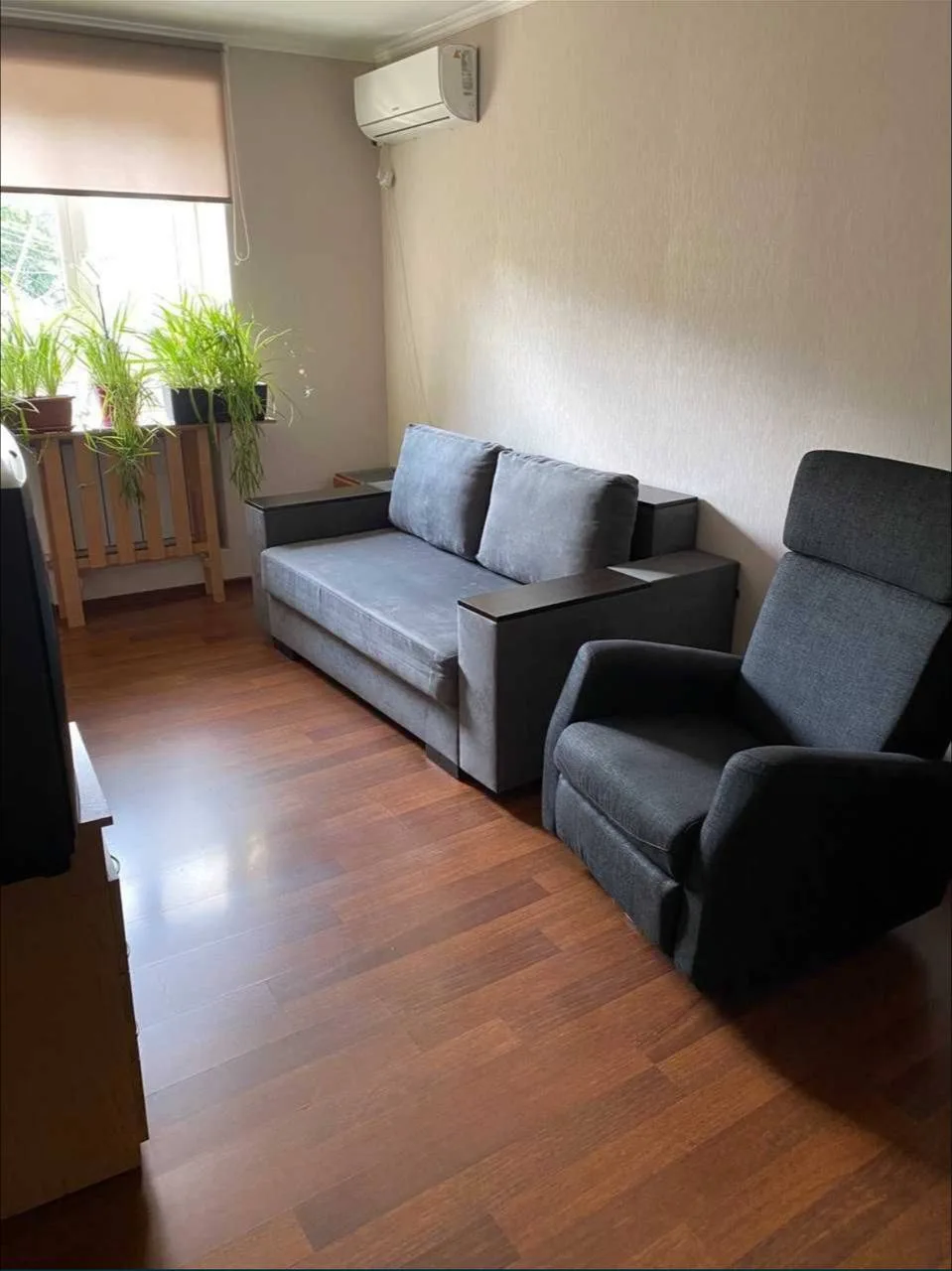 2-кімнатна квартира, 52 м², Ленпосьолок