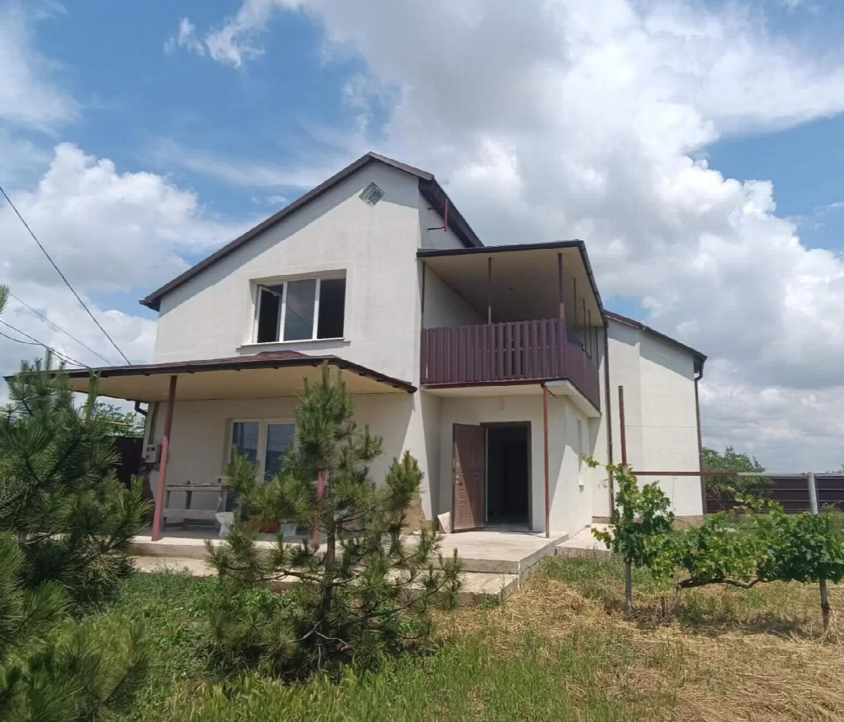 4-комнатный дом, 200 м², Александровка