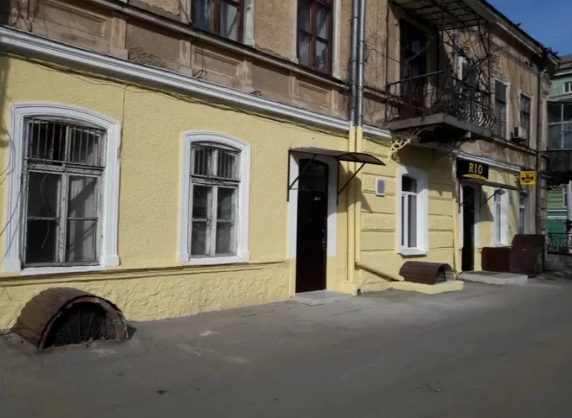 Коммерция, 185 м², Центр