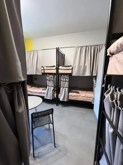 4-кімнатна квартира, 130 м², Центр