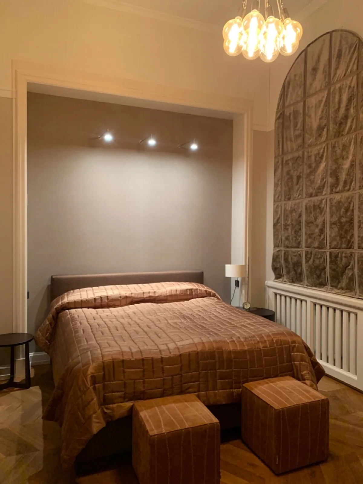 2-кімнатна квартира, 134 м², Центр