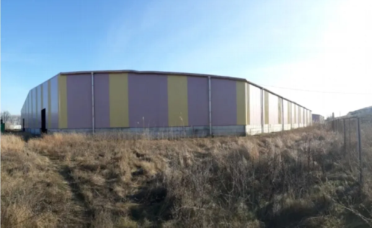 Commercial, 14 400 m², 7th km Market