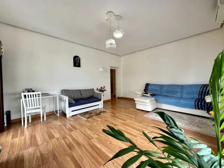 2-кімнатна квартира, 80 м², Центр