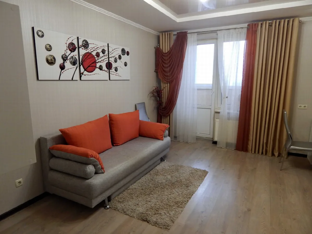 2-кімнатна квартира, 82 м², Фонтан