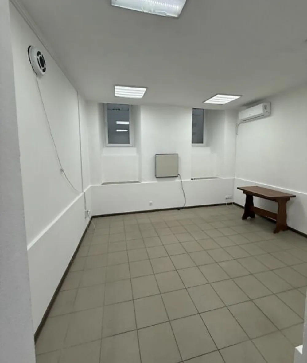 Commercial, 35 m², City centre