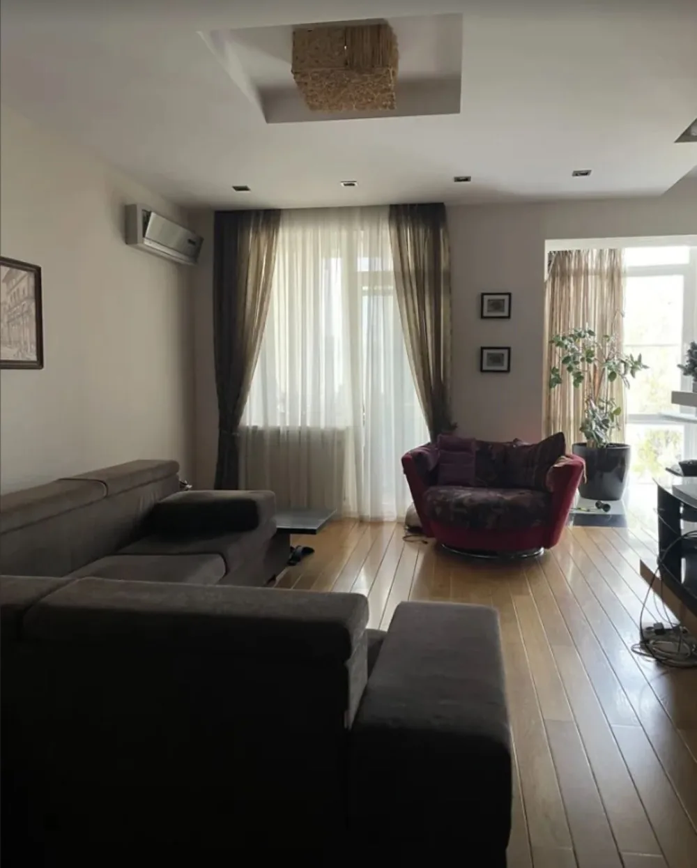 3-кімнатна квартира, 121 м², Фонтан