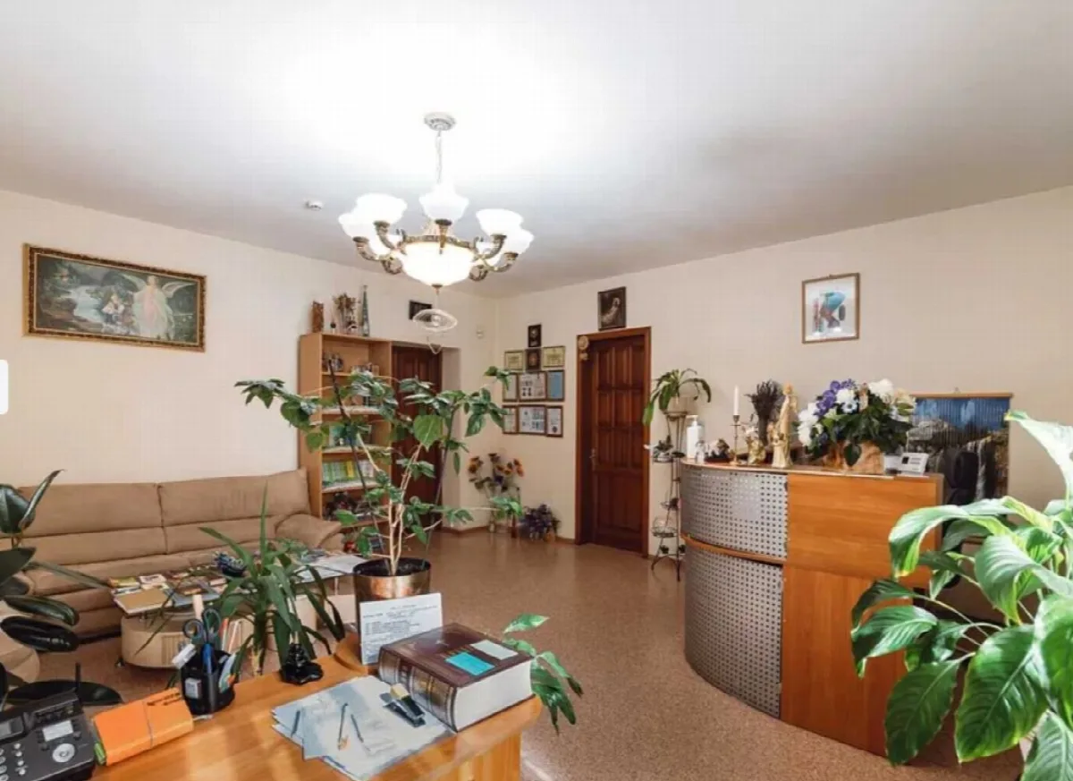 Commercial, 384 m², City centre