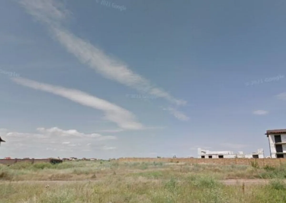 Land, Fontanka