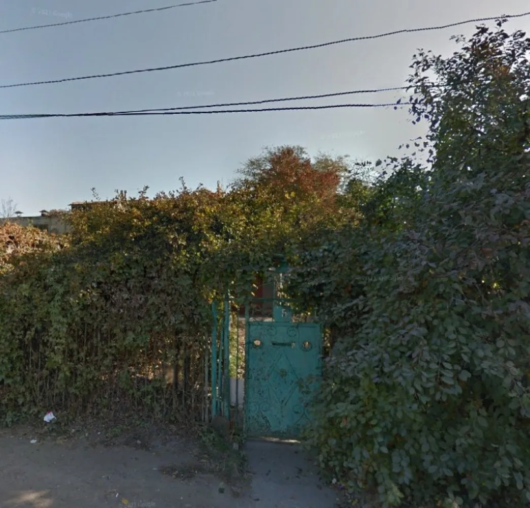 Land, Fontan