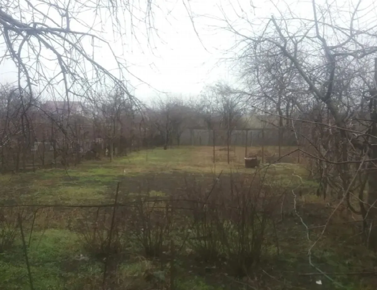 Land, Slobidka