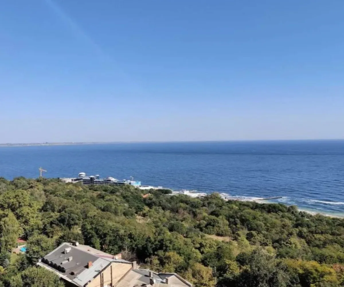 Комерційна, 235 м², Шевченко-Французький