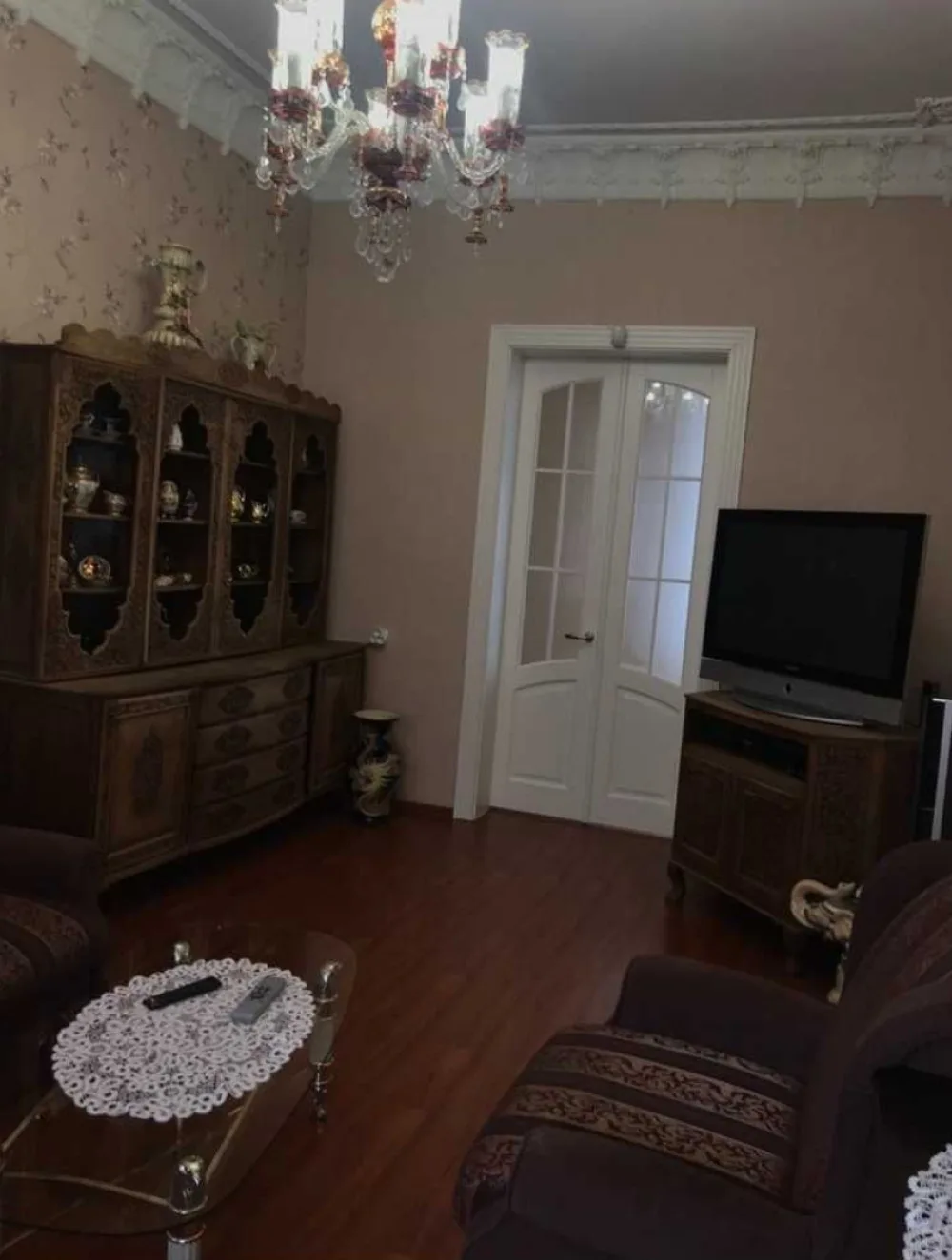 2-кімнатна квартира, 83 м², Центр