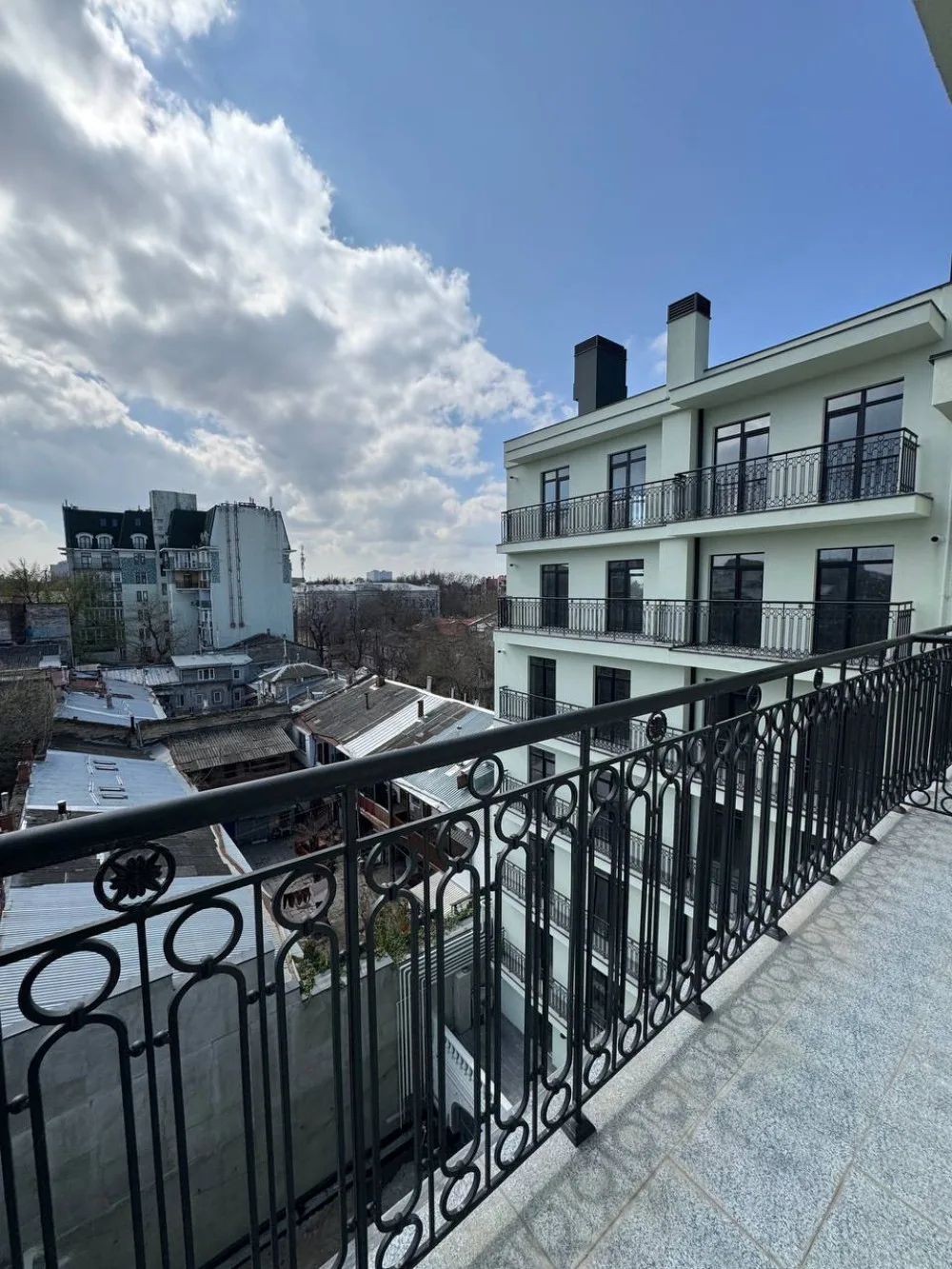 2-кімнатна квартира, 61 м², Гімназист, Центр