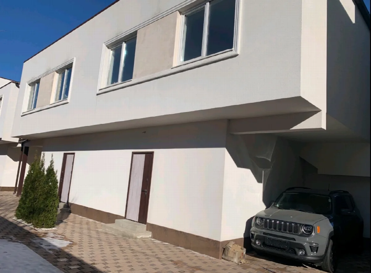 3-кімнатний будинок, 120 м², Таїрова