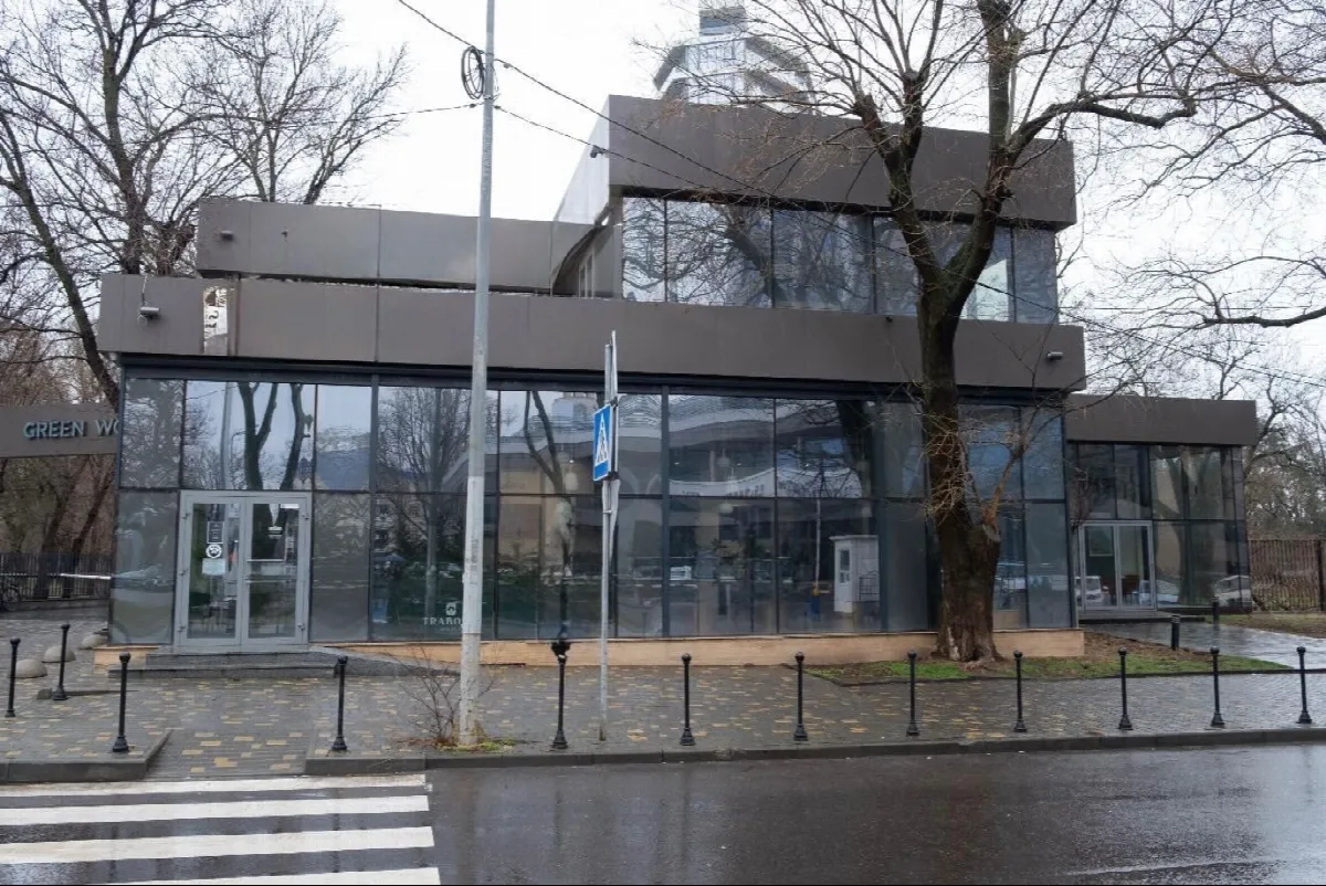 Коммерция, 610 м², Шевченко-Французский