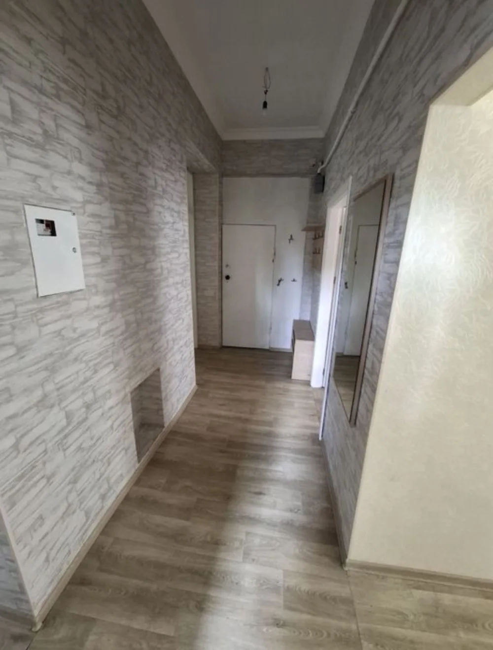 3-комнатная квартира, 75 м², Центр