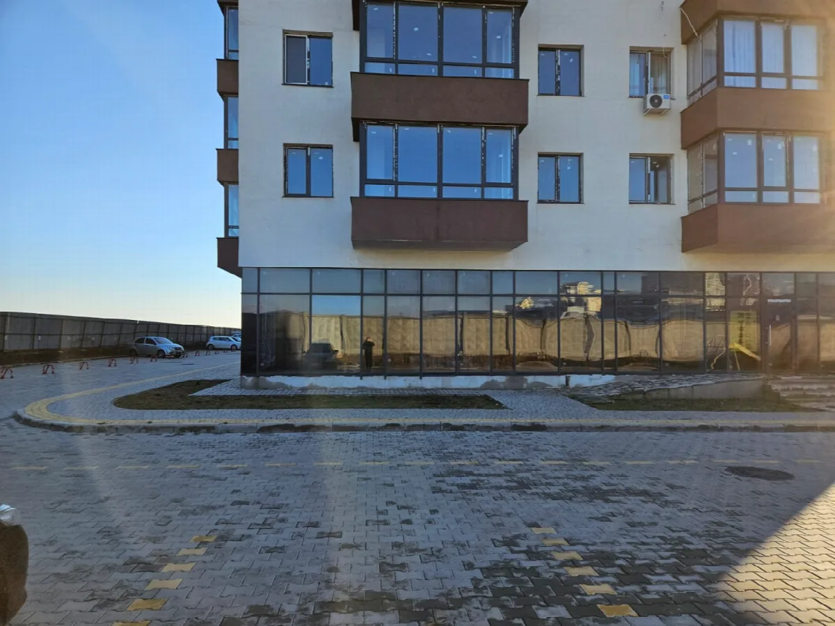 Commercial, 105 m², Kotovskoho