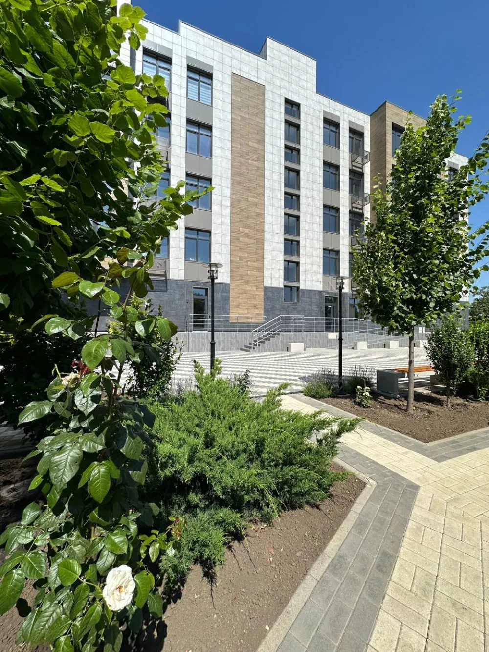2-кімнатна квартира, 103 м², Совіньйон