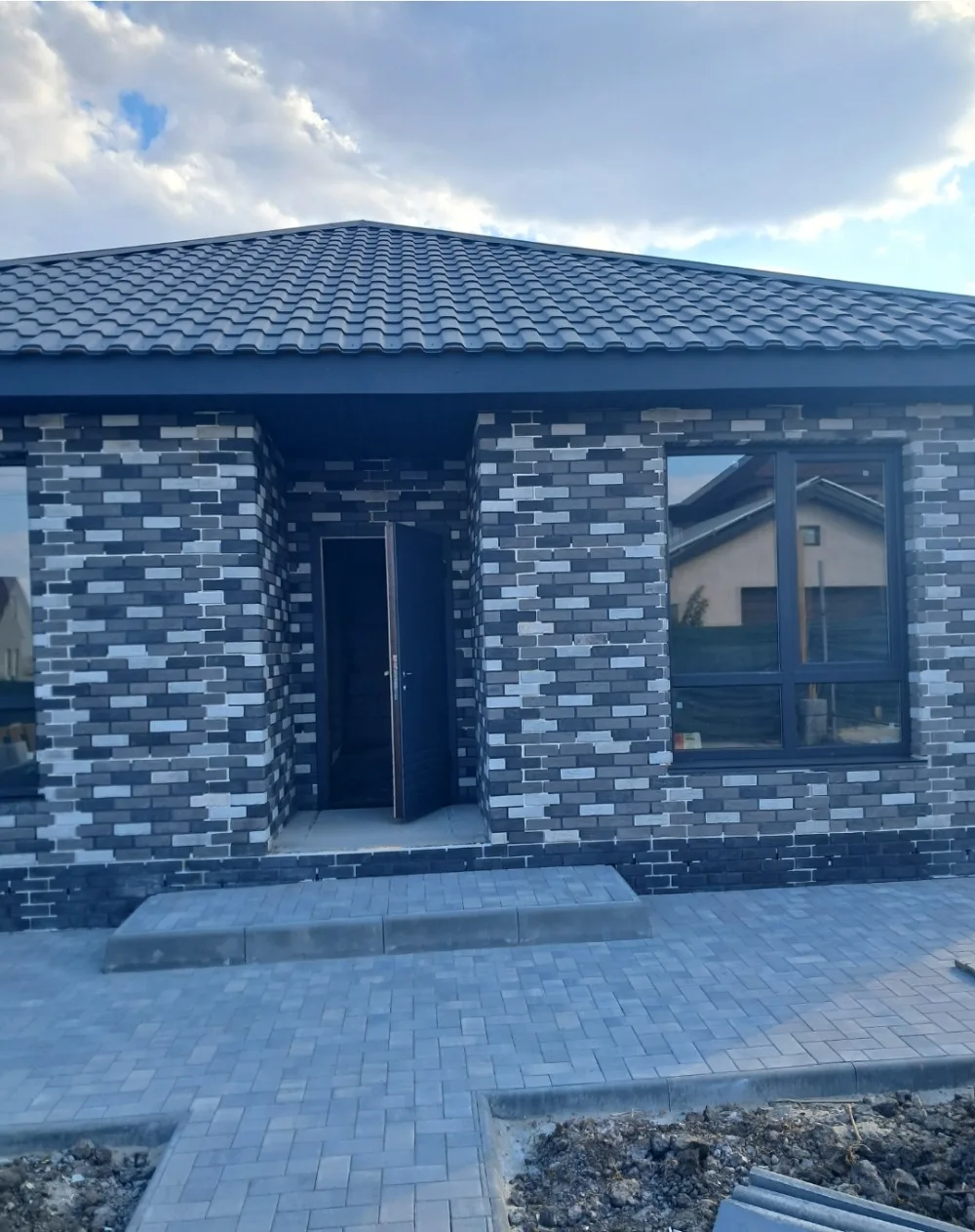 3-кімнатний будинок, 92 м², Нерубайське