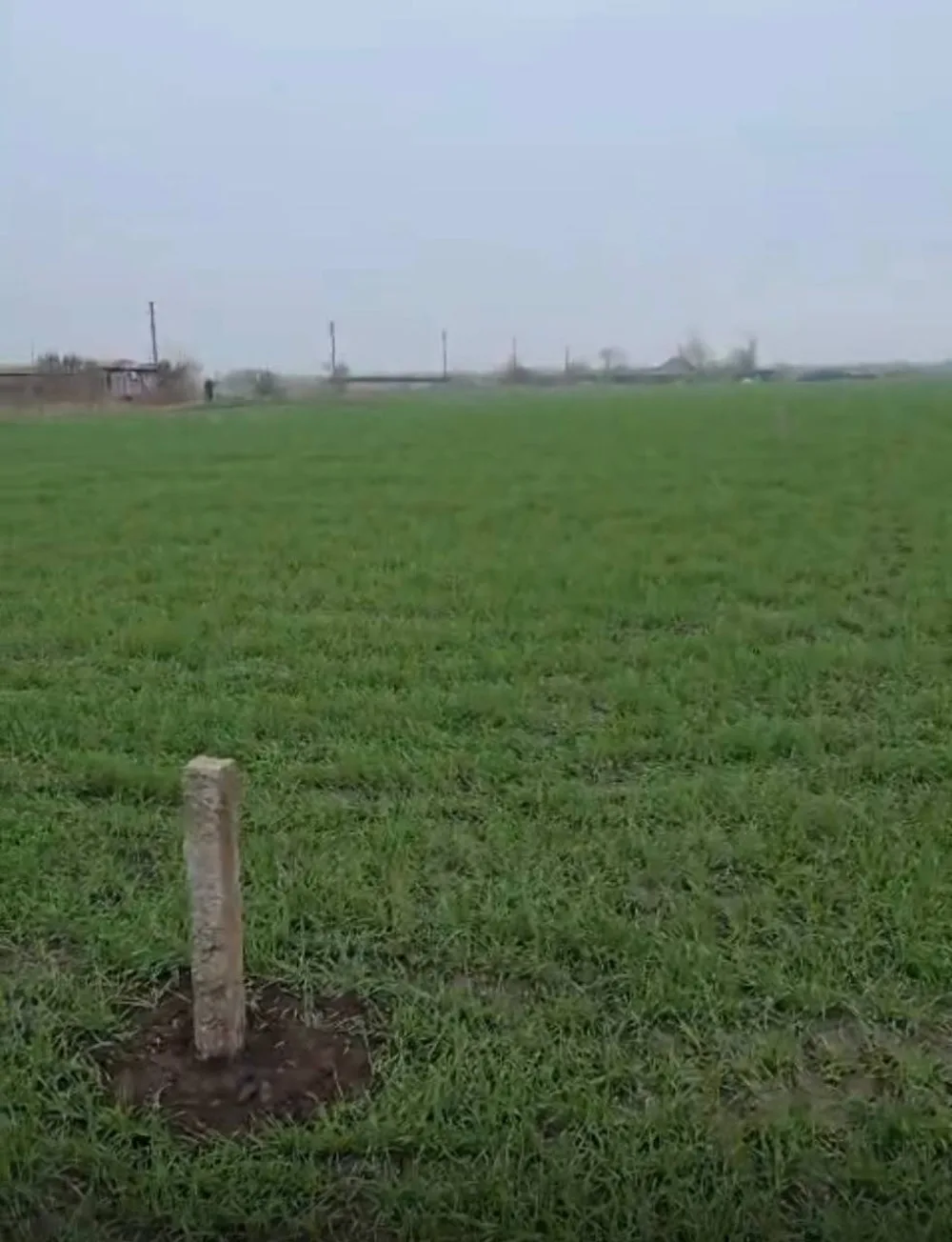 Land, Chornomorka 2