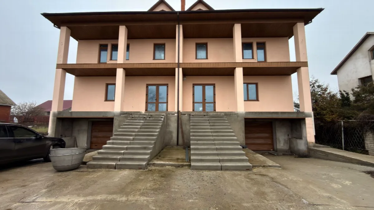5-room house, 460 m², Malodolynske