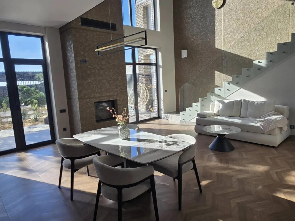 4-кімнатний будинок, 175 м², Фонтанка