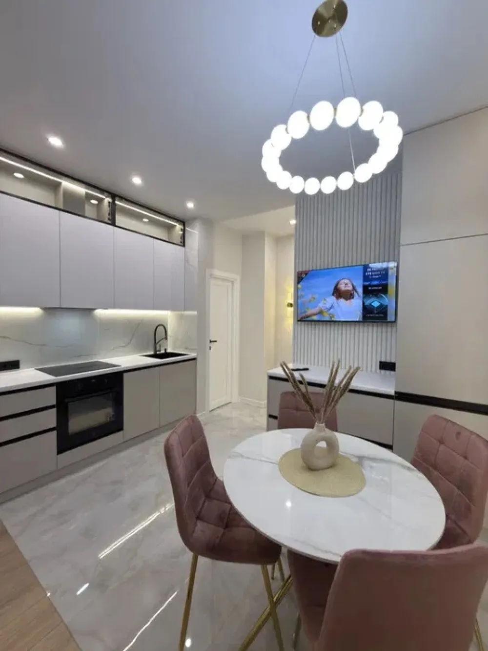 2-кімнатна квартира, 41 м², 60 Перлина, Фонтан