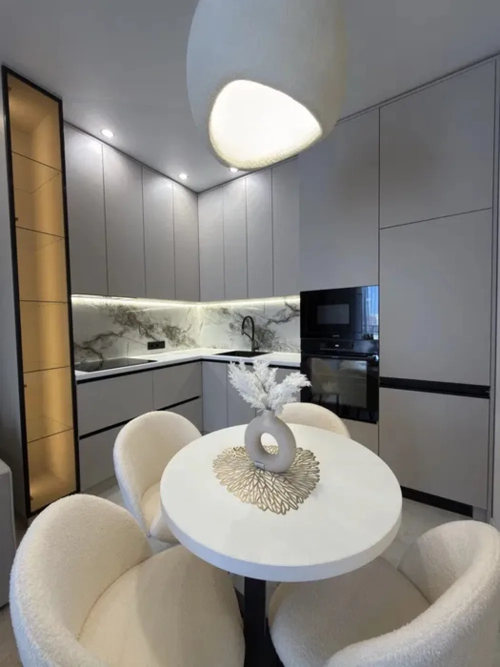 1-комнатная квартира, 42 м², 61 Жемчужина, Фонтан