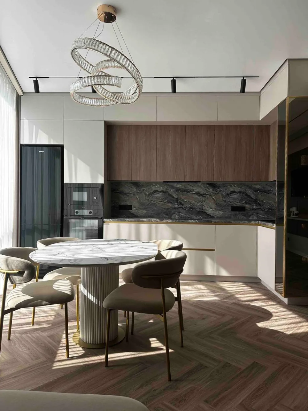 2-комнатная квартира, 92 м², Гагарин Плаза 1, Аркадия