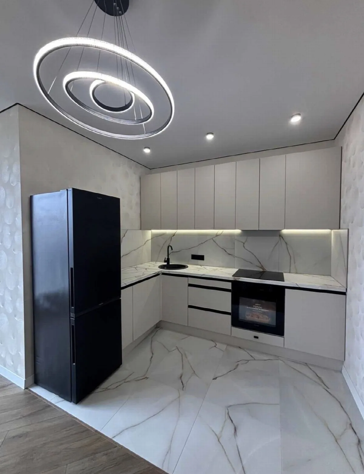 1-комнатная квартира, 42 м², Акварель 8, Таирова