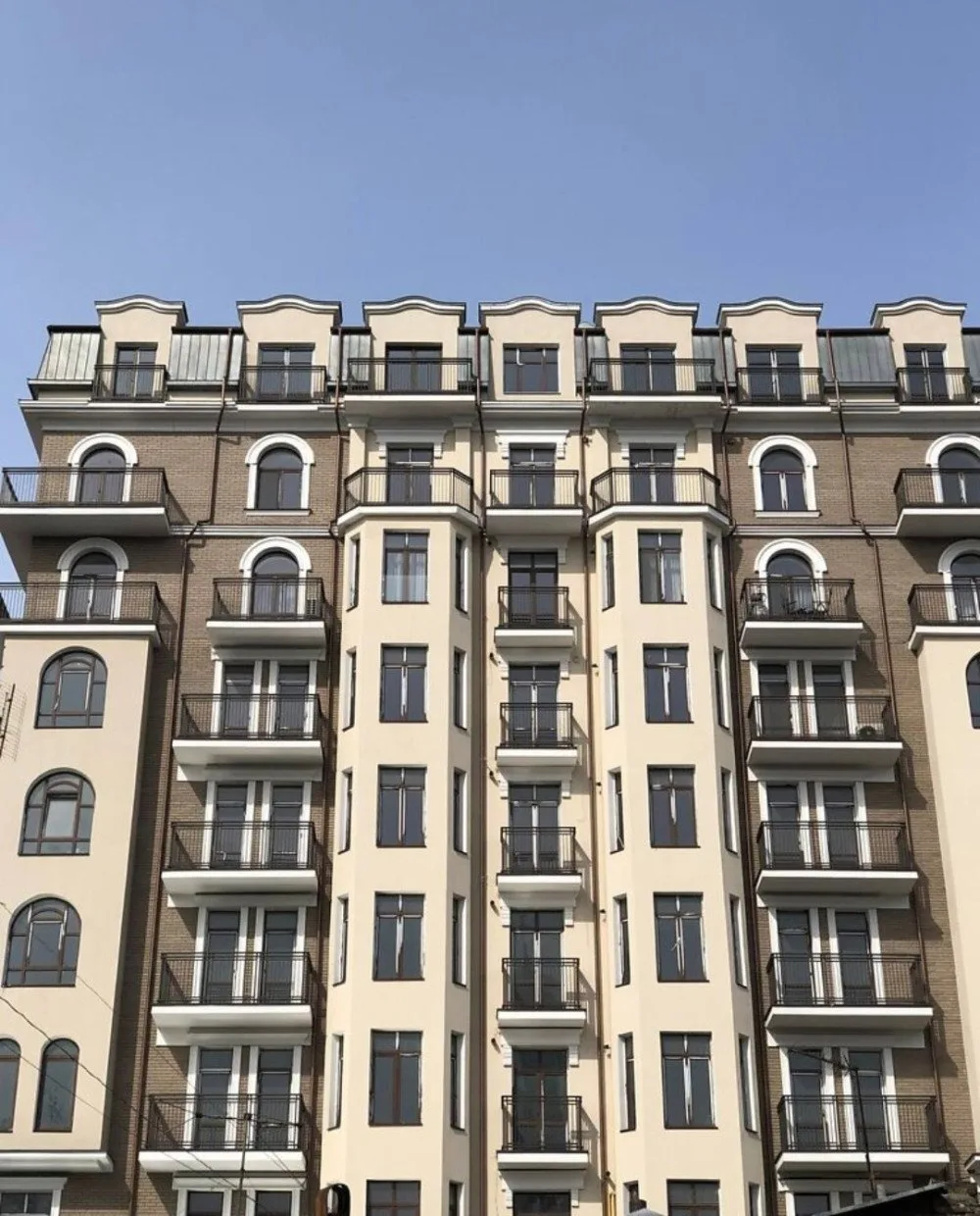 1-комнатная квартира, 57 м², Виндзор дом 2, Центр