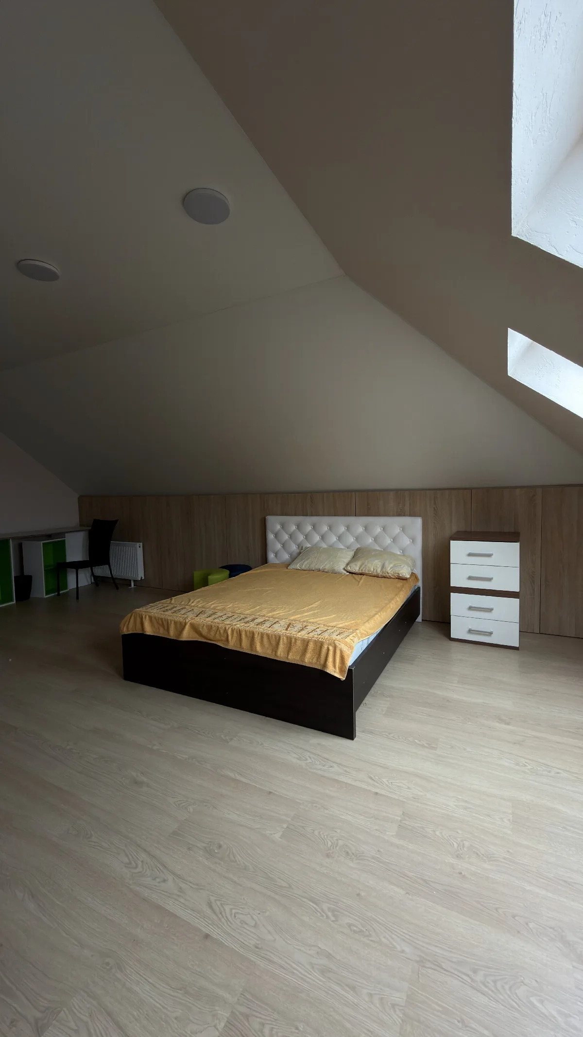 3-комнатный дом, 187 м², Совиньон