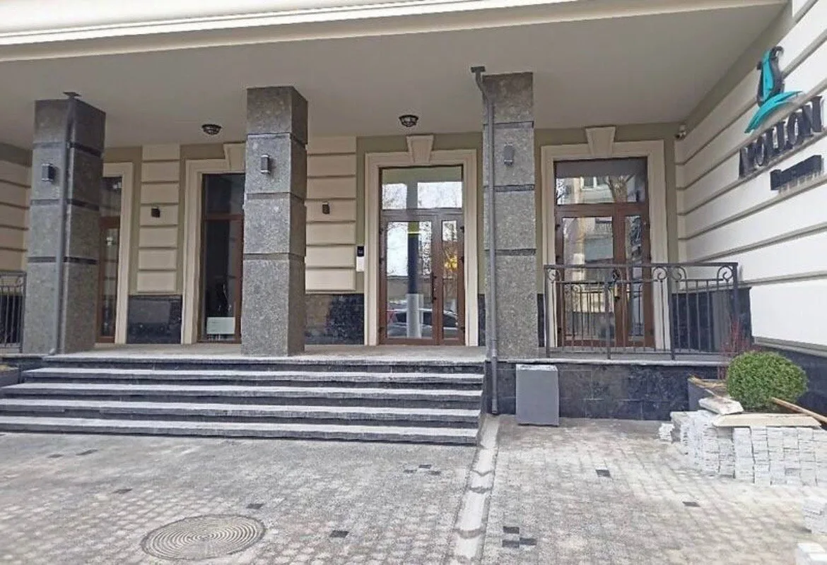 2-кімнатна квартира, 80 м², Аполлон, Центр