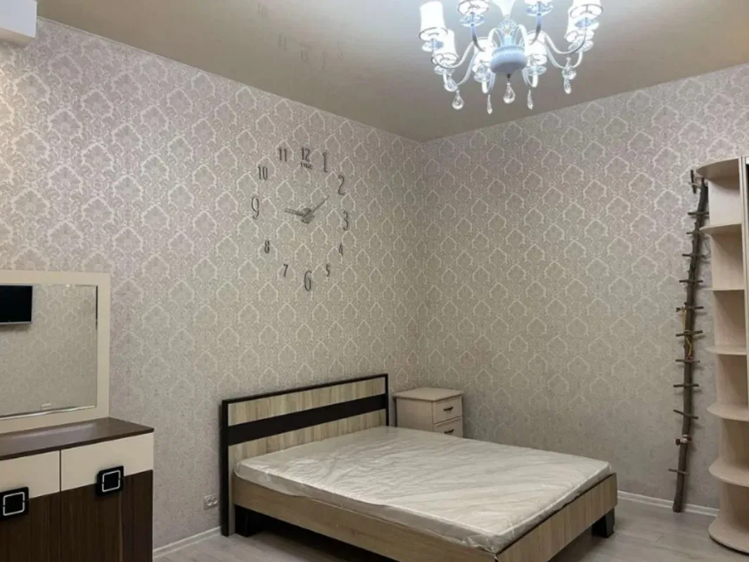 2-комнатная квартира, 42 м², Центр