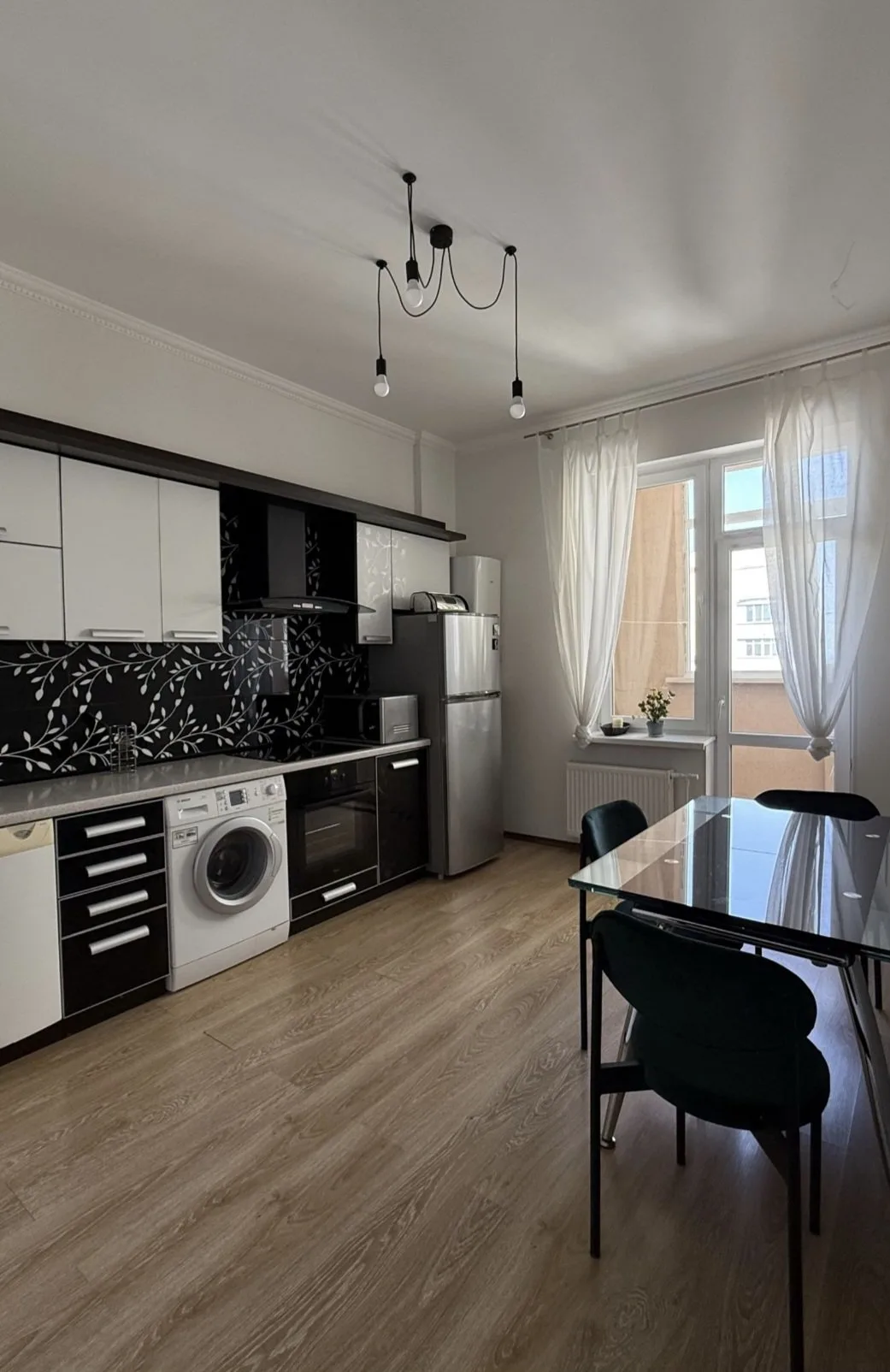 2-кімнатна квартира, 69 м², Молдаванка