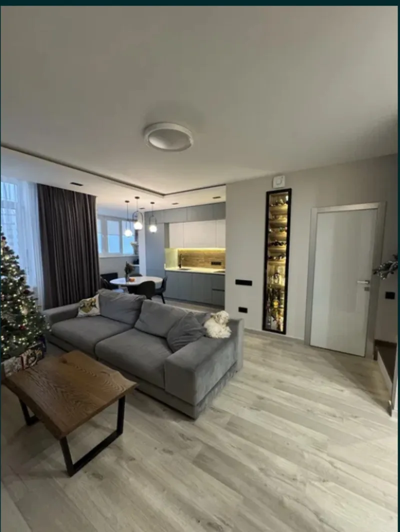 5-комнатная квартира, 123 м², Дмитриевский, Таирова