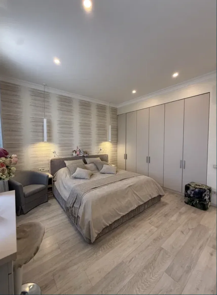 3-кімнатна квартира, 177 м², Фонтан