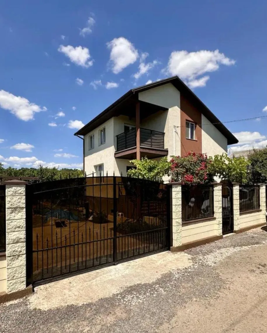 3-комнатный дом, 110 м², Великодолинское